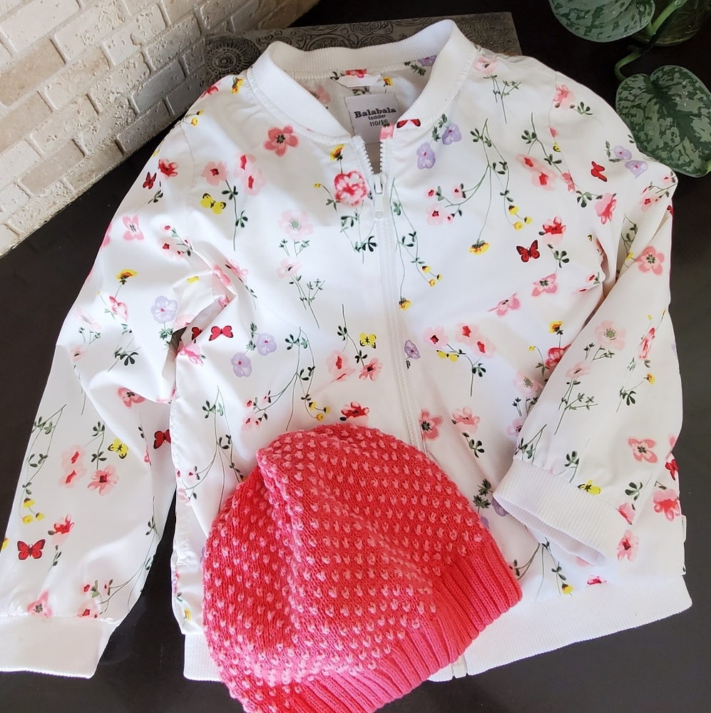 Toddler windbreaker 4T and Organic Cotton Hat (4T-5T)